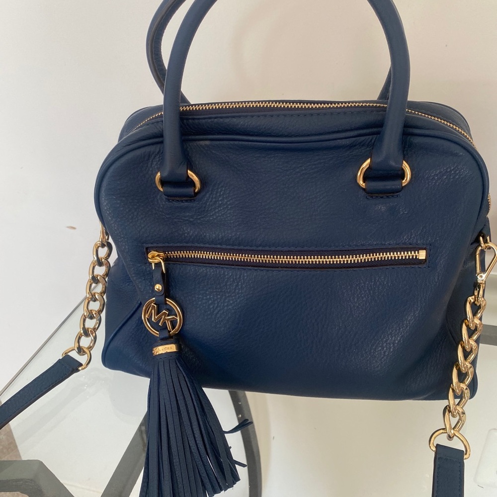 Micheal Kors leather bag